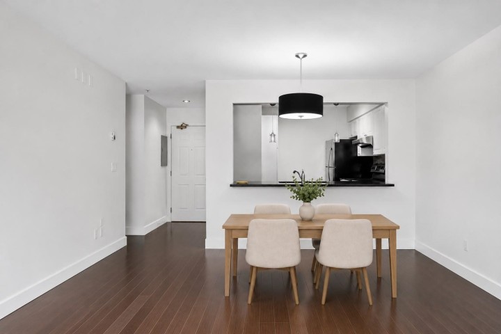Photo 12 at 102 - 2965 Horley Street, Collingwood VE, Vancouver East