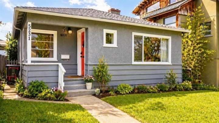 Photo 1 at 5231 Culloden Street, Knight, Vancouver East