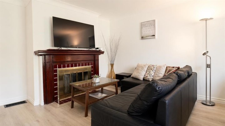 Photo 4 at 5231 Culloden Street, Knight, Vancouver East