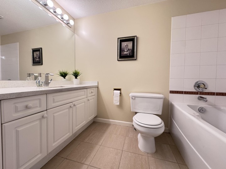 Photo 10 at 2178 E Kent Avenue South, South Marine, Vancouver East