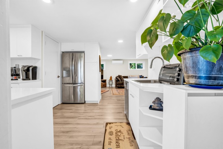 Photo 22 at 300 W Balmoral Road, Upper Lonsdale, North Vancouver