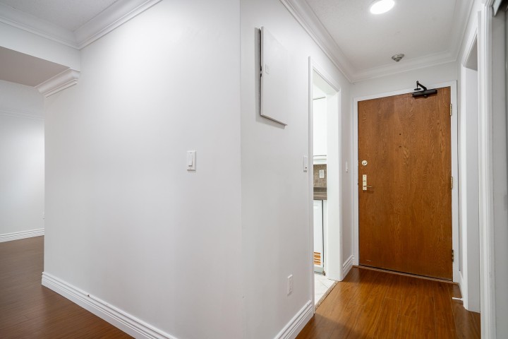 Photo 22 at 301 - 2320 W 40th Avenue, Kerrisdale, Vancouver West