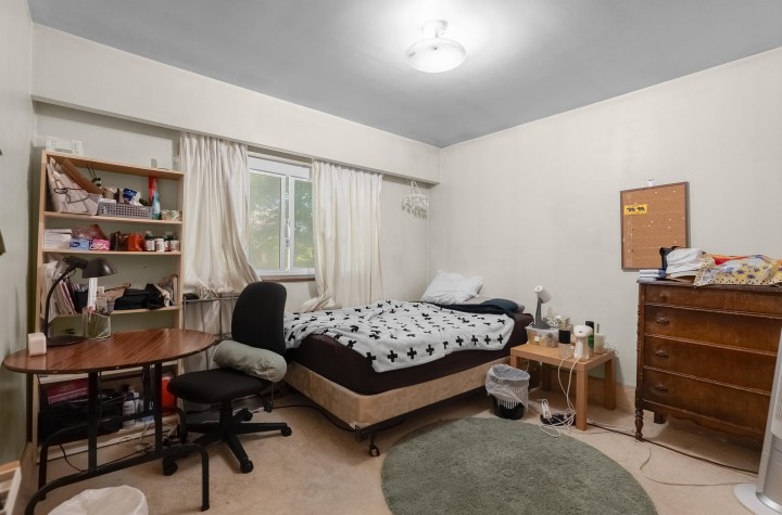 Photo 17 at 4507 Todd Street, Collingwood VE, Vancouver East