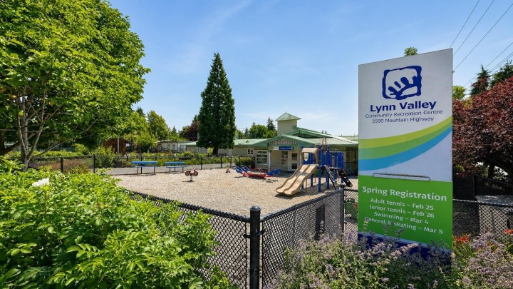 Photo 36 at 1398 Chamberlain Drive, Lynn Valley, North Vancouver