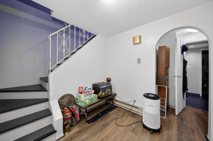 Photo 12 at 2112 E 46th Avenue, Killarney VE, Vancouver East