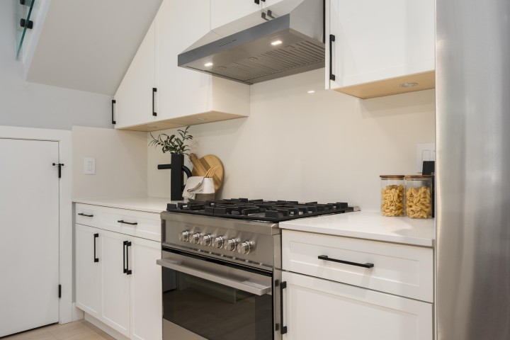 Photo 12 at 2196 E 19th Avenue, Grandview Woodland, Vancouver East