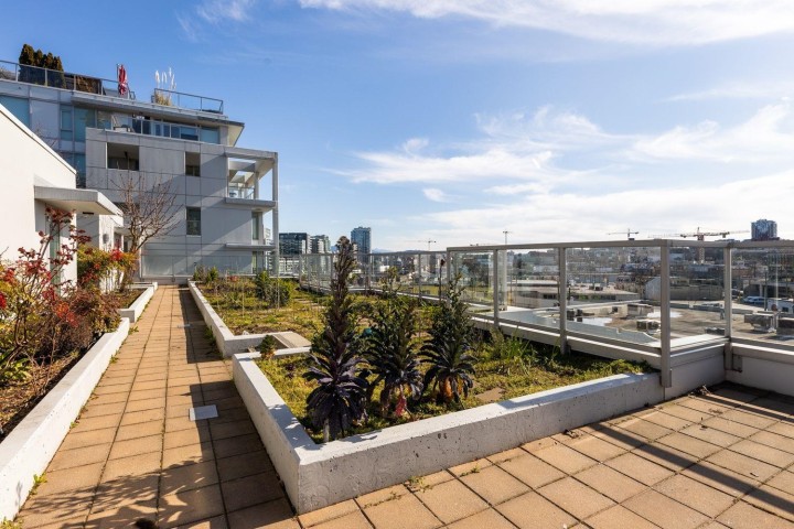 Photo 13 at 712 - 1887 Crowe Street, False Creek, Vancouver West