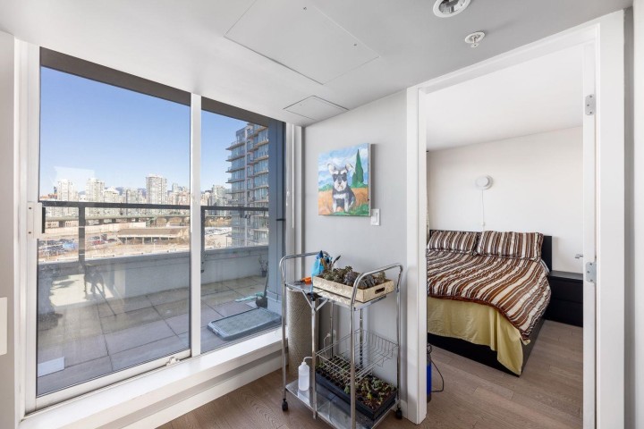Photo 16 at 712 - 1887 Crowe Street, False Creek, Vancouver West