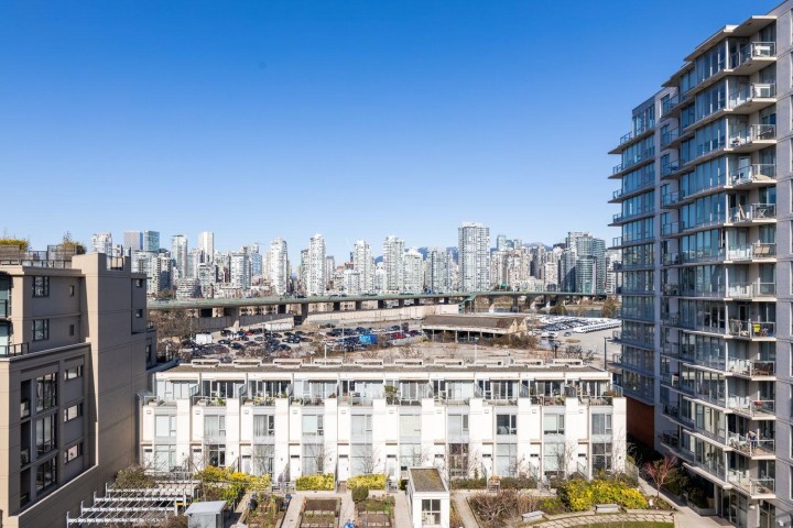 Photo 15 at 712 - 1887 Crowe Street, False Creek, Vancouver West