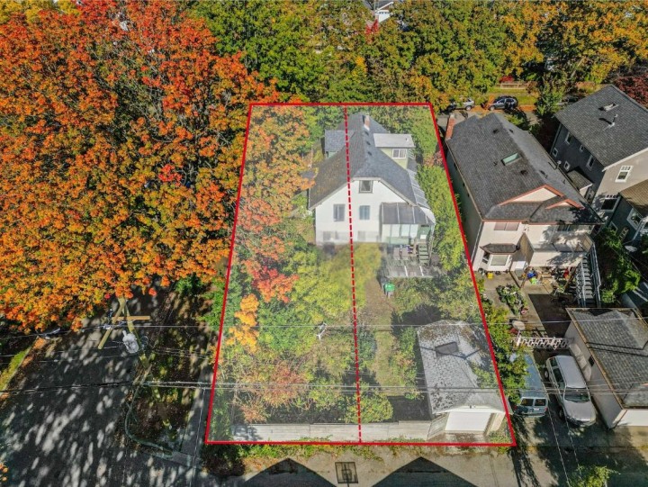 Photo 2 at 3500 Ash Street, Cambie, Vancouver West