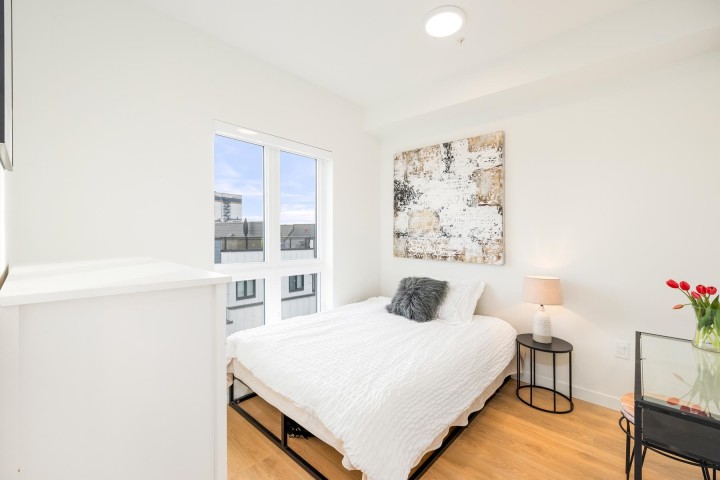 Photo 16 at 444 - 545 E 2nd Street, Lower Lonsdale, North Vancouver