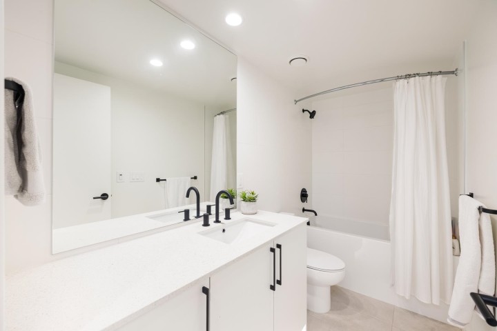 Photo 24 at 444 - 545 E 2nd Street, Lower Lonsdale, North Vancouver