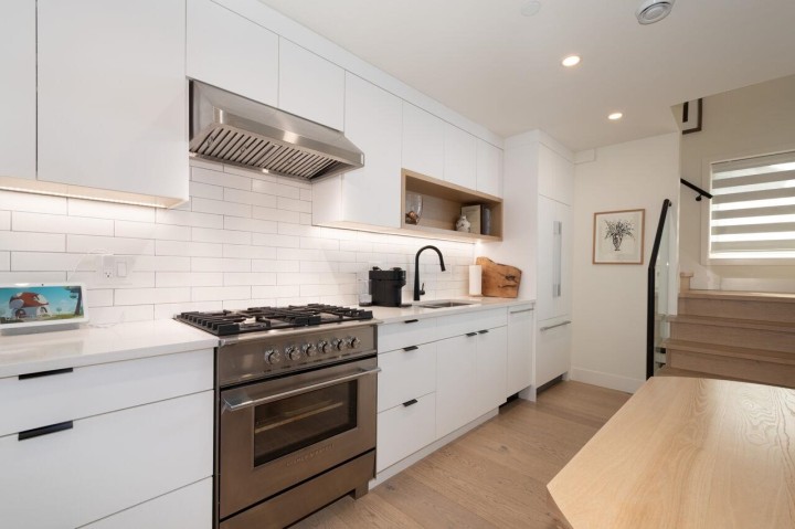 Photo 13 at 1026 E 13th Avenue, Mount Pleasant VE, Vancouver East