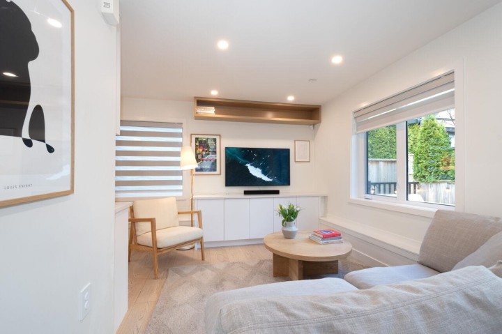 Photo 12 at 1026 E 13th Avenue, Mount Pleasant VE, Vancouver East