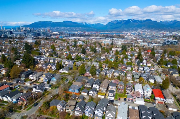 Photo 5 at 1026 E 13th Avenue, Mount Pleasant VE, Vancouver East