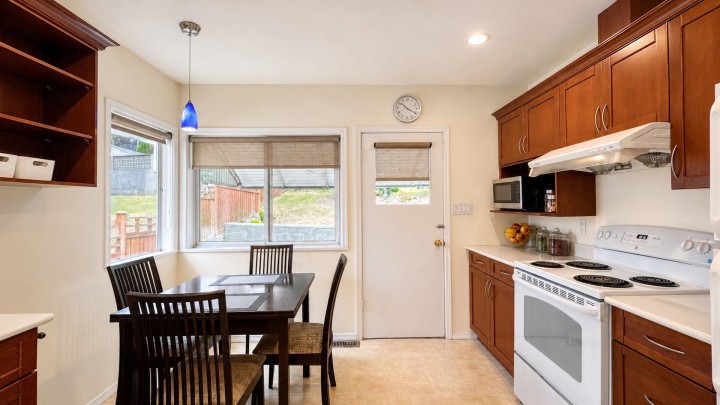 Photo 12 at 2965 E 8th Avenue, Renfrew VE, Vancouver East