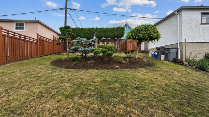 Photo 37 at 2965 E 8th Avenue, Renfrew VE, Vancouver East