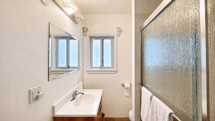 Photo 19 at 2965 E 8th Avenue, Renfrew VE, Vancouver East
