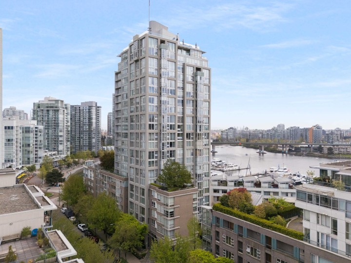 Photo 25 at 1201 - 1228 Marinaside Crescent, Yaletown, Vancouver West