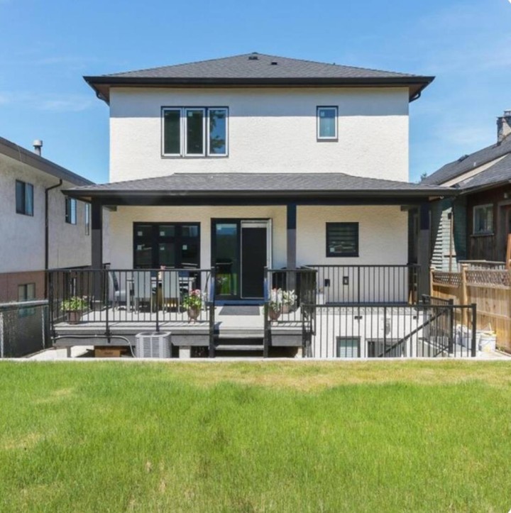 Photo 2 at 4666 Earles Street, Collingwood VE, Vancouver East