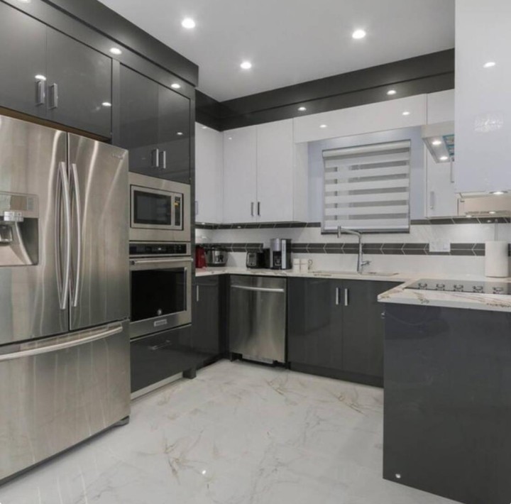 Photo 7 at 4666 Earles Street, Collingwood VE, Vancouver East