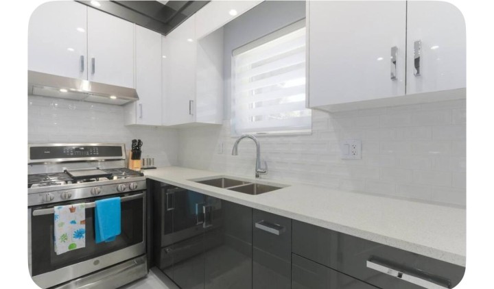 Photo 9 at 4666 Earles Street, Collingwood VE, Vancouver East