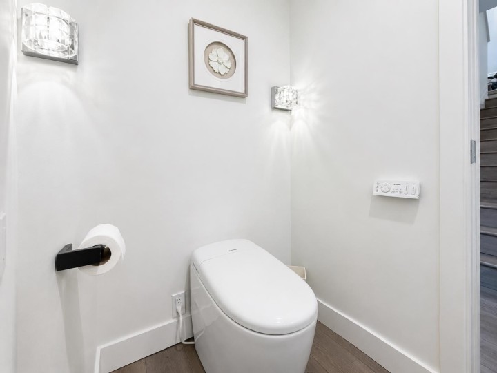 Photo 11 at 1741 Rufus Drive, Westlynn, North Vancouver