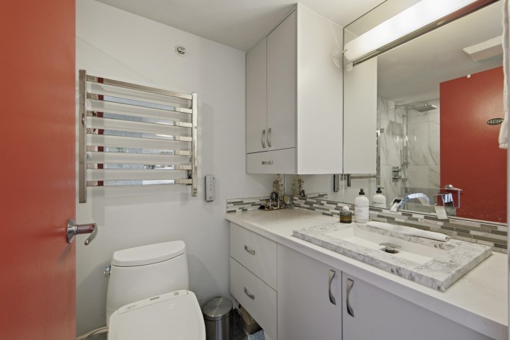 Photo 17 at 504 - 1 E Cordova Street, Downtown VE, Vancouver East