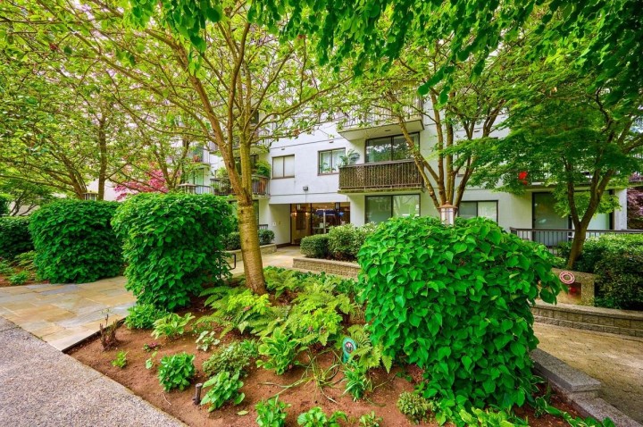 Photo 2 at 307 - 1146 Harwood Street, West End VW, Vancouver West