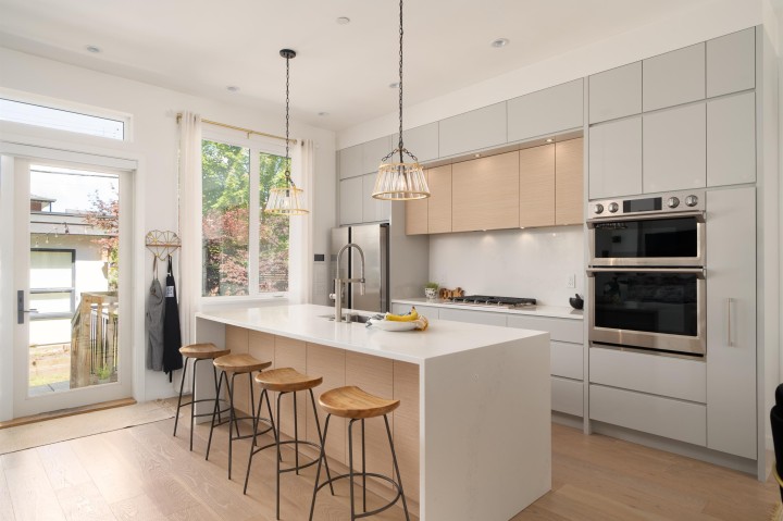 Photo 17 at 5325 Chester Street, Fraser VE, Vancouver East