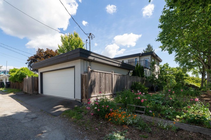 Photo 39 at 5325 Chester Street, Fraser VE, Vancouver East