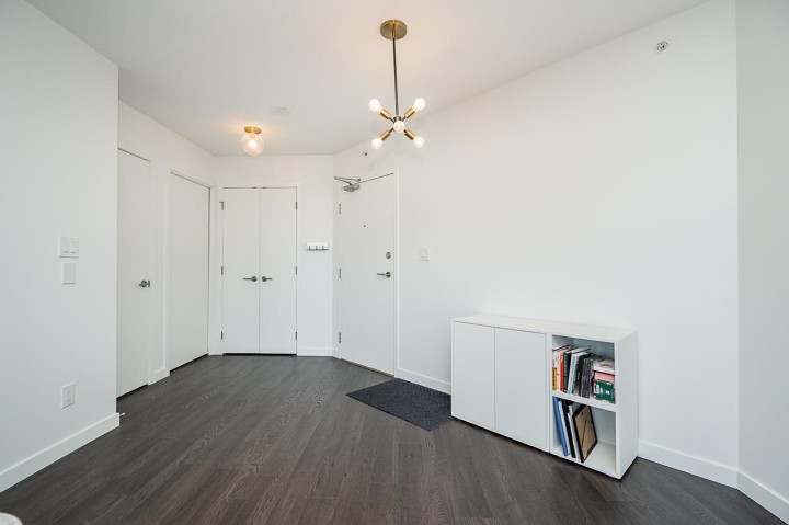 Photo 12 at 1006 - 5470 Ormidale Street, Collingwood VE, Vancouver East