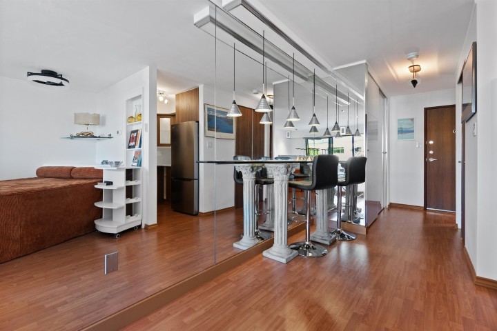Photo 10 at 210 - 2450 Cornwall Avenue, Vancouver West