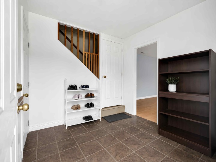 Photo 6 at 1020 E King Edward Avenue, Fraser VE, Vancouver East