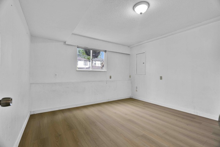 Photo 32 at 1020 E King Edward Avenue, Fraser VE, Vancouver East