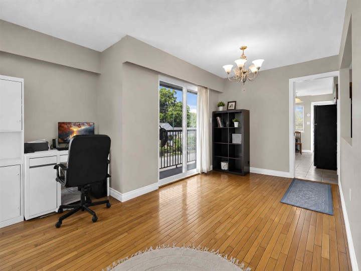 Photo 11 at 1020 E King Edward Avenue, Fraser VE, Vancouver East