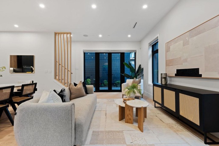 Photo 3 at 5038 Granville Street, Shaughnessy, Vancouver West