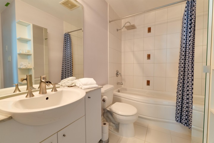Photo 23 at 508 - 168 East Esplanade, Lower Lonsdale, North Vancouver