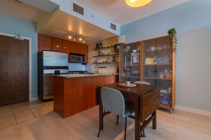 Photo 19 at 508 - 168 East Esplanade, Lower Lonsdale, North Vancouver