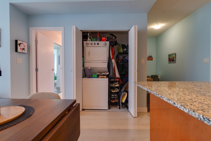 Photo 21 at 508 - 168 East Esplanade, Lower Lonsdale, North Vancouver