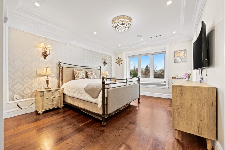 Photo 12 at 4307 W 13th Avenue, Point Grey, Vancouver West