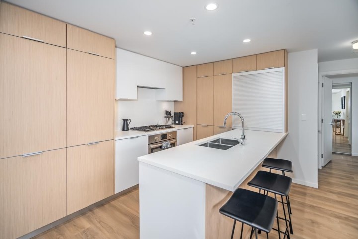 Photo 14 at 605 - 5085 Main Street, Main, Vancouver East