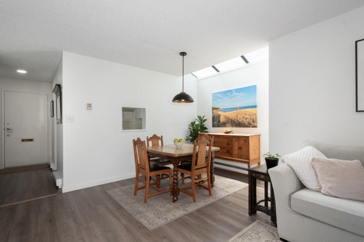 Photo 8 at 10 - 230 W 14th Street, Central Lonsdale, North Vancouver
