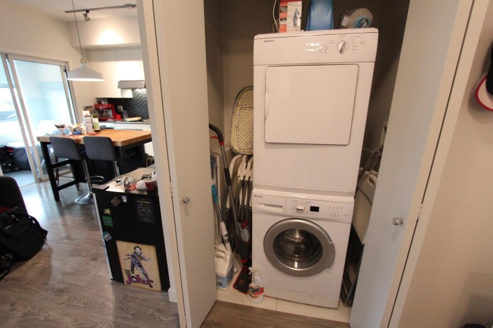 Photo 16 at 805 - 2788 Prince Edward Street, Mount Pleasant VE, Vancouver East