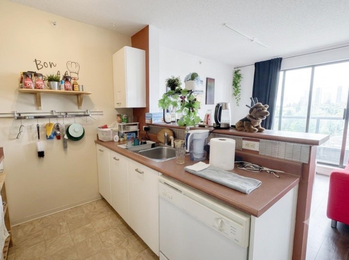 Photo 5 at 1109 - 3438 Vanness Avenue, Collingwood VE, Vancouver East