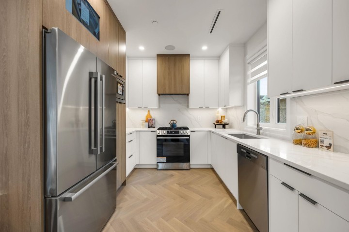 Photo 5 at 2153 E 20th Avenue, Grandview Woodland, Vancouver East