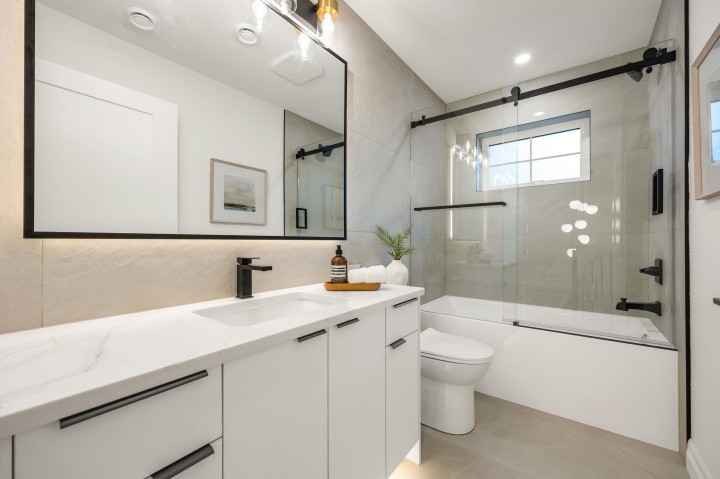 Photo 20 at 2153 E 20th Avenue, Grandview Woodland, Vancouver East