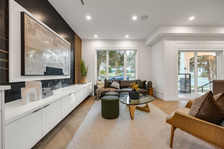 Photo 4 at 2153 E 20th Avenue, Grandview Woodland, Vancouver East