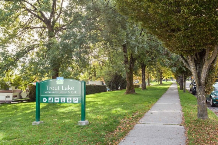 Photo 6 at 2 - 2277 E 19th Avenue, Grandview Woodland, Vancouver East
