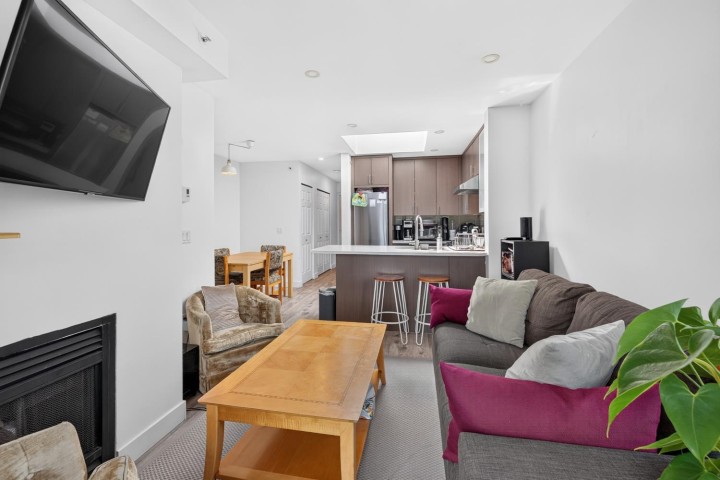 Photo 13 at 401 - 688 E 16th Avenue, Fraser VE, Vancouver East